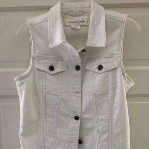 White jean vest